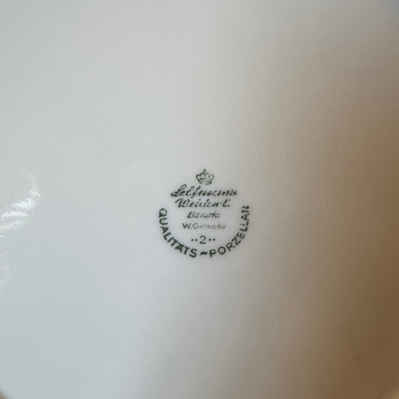 Seltmann Weiden Elegant Cream and Gold Dinner Plate 9 1/2“   Set of 3. - Picture 2 of 6